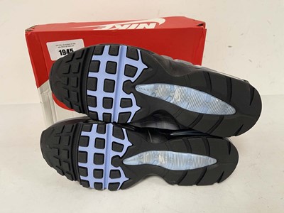 Lot 1945 - Nike air max 95 OG trainers in cool grey size...