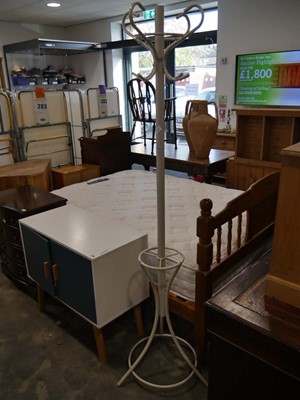 Lot 1331 - Modern metal free standing hat and coat stand