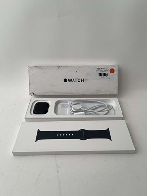 Lot Apple Watch SE (Gen 2), 40mm, Midnight...