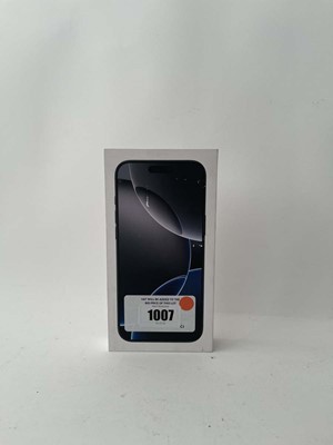 Lot Apple iPhone 16 Pro Max, Black Titanium, 256GB,...