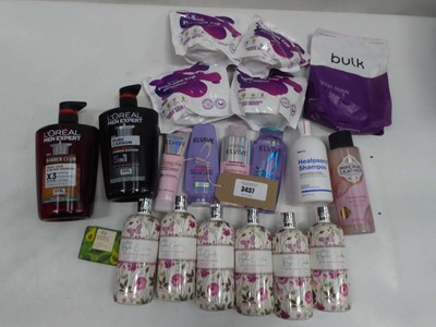Lot 3350 - Selection of shampoos, conditioners and soaps