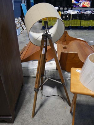 Lot 1359 - Modern floor lamp with adjustable base and...