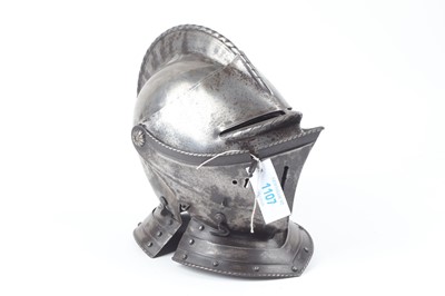 Lot 1107 - Reproduction 16th Century style Close helmet