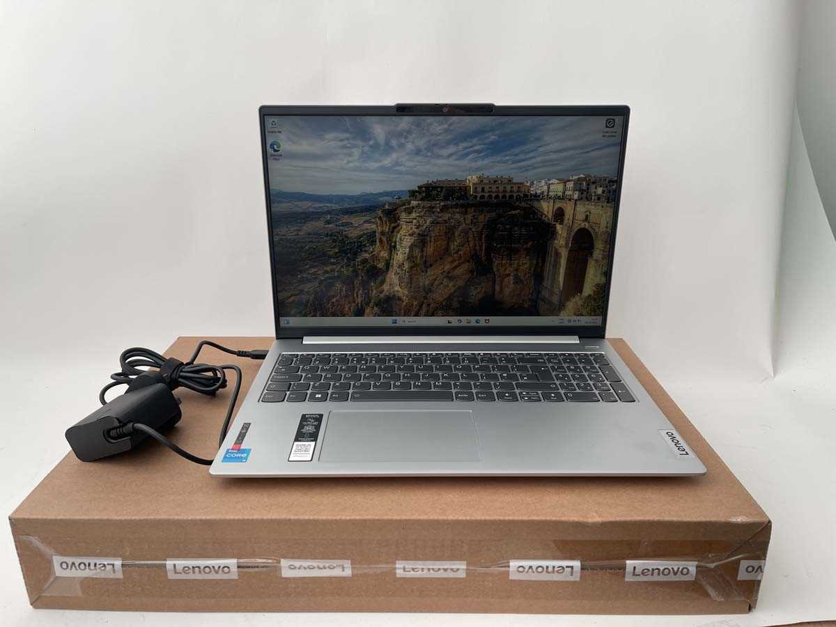 Lot Lenovo IdeaPad Slim 5 model 16IRL8, Intel...