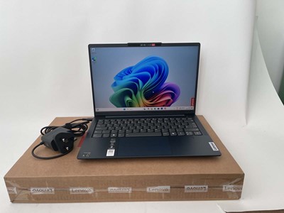 Lot Lenovo IdeaPad Slim 5 model 14Q8X9, Snapdragon...