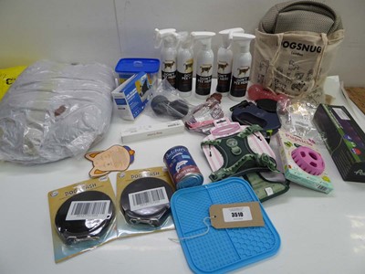 Lot 3510 - Pet accessories including pet bed, Dog snug,...