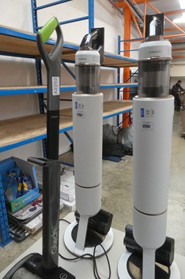 Lot 2256 - Samsung Bespoke Jet cordless stick vacuum...