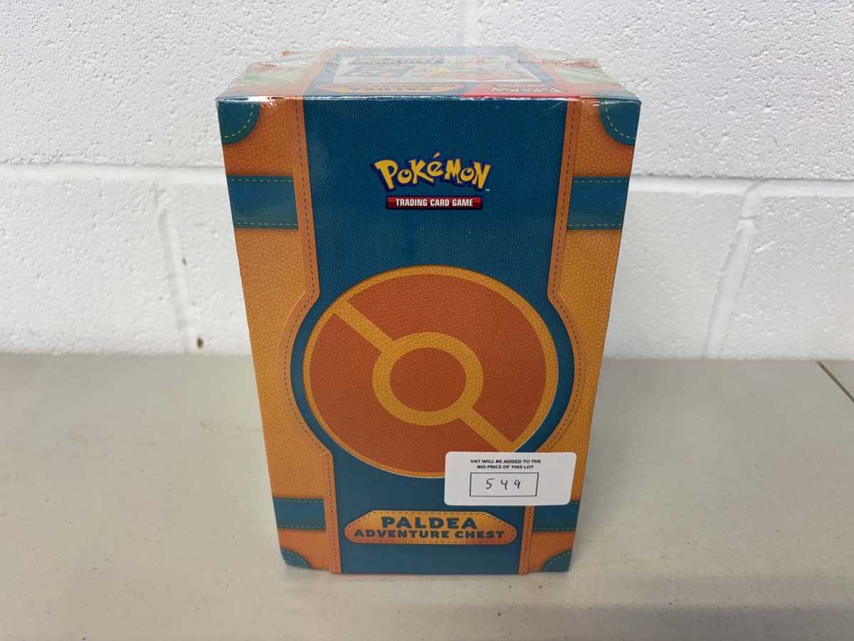 Lot Pokémon Paldea Adventure Chest