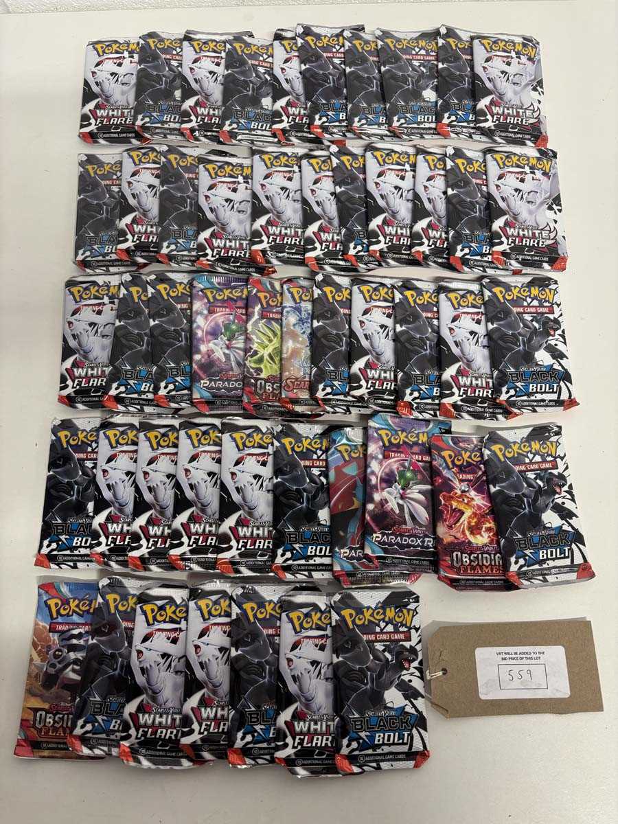 Lot Approx 47 Pokémon booster packs