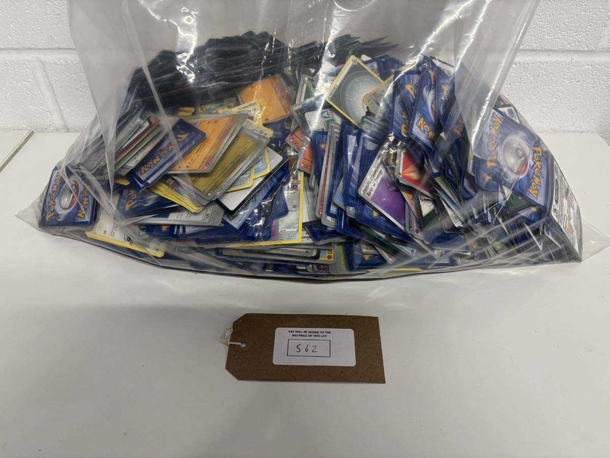 Lot Bag containing qty of Pokémon cards