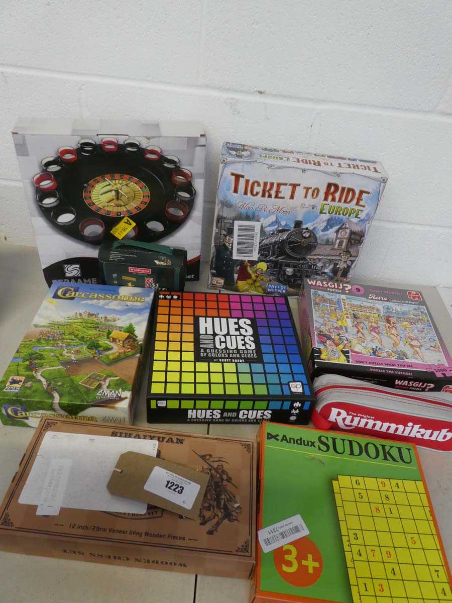 Lot Selection of board games to include Days of...