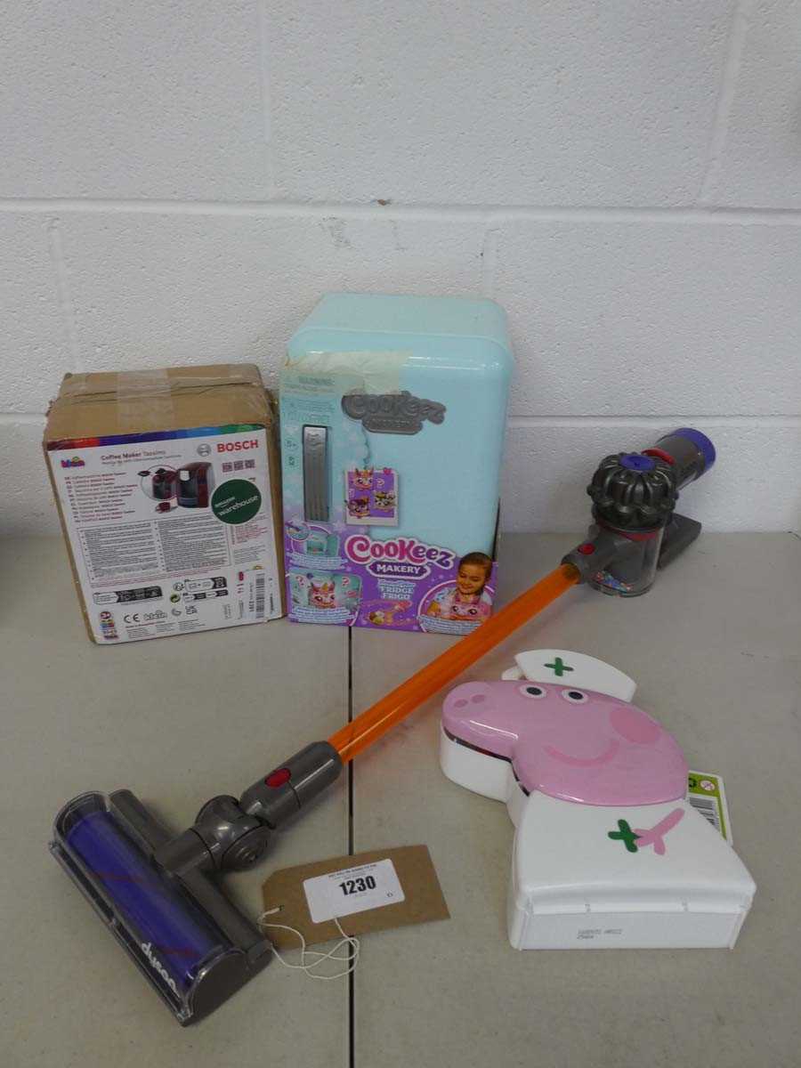 Lot Selection of Role Playing Toys to include a...