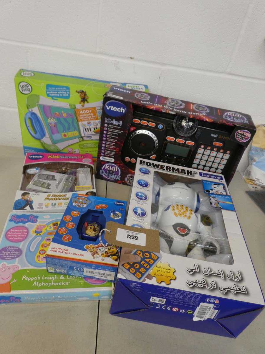 Lot Selection of Electronic toys and games to...