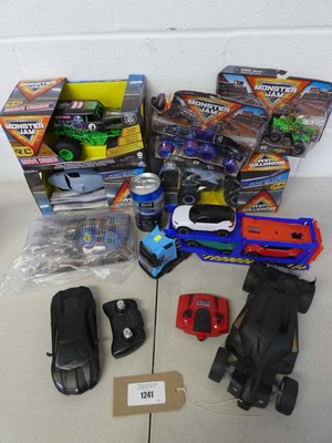 Lot Selection of RC Cars and Car Playsets to...