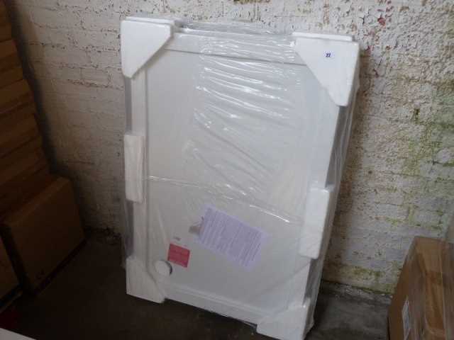 Lot 22 - 2x 1200x800mm rectangular skin resin shower trays