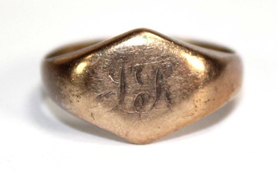 Lot 803 - A 9ct yellow gold signet ring, ring size S 1/2,...