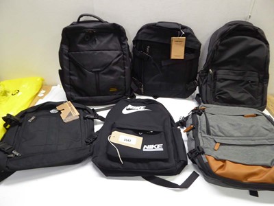 Lot 3542 - Nike, Cabin Max and other rucksacks