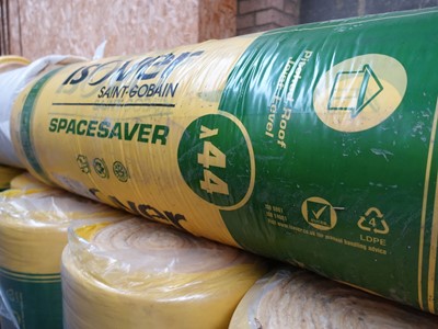 Lot 11 - Approx. 40 rolls of Isover space saver insulation