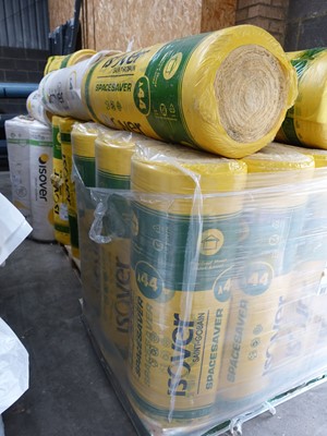 Lot 11 - Approx. 40 rolls of Isover space saver insulation