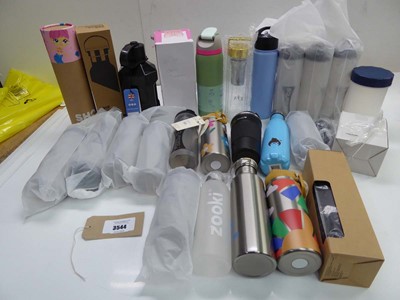 Lot 3544 - Selection of water bottles and travel mugs