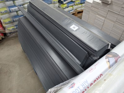 Lot 30 - Pallet of plastic valleys