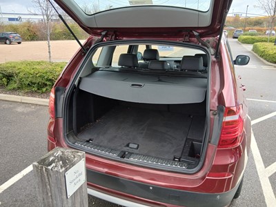 Lot (P3 CRR) 2011 BMW xDrive20d SE 5-door estate...