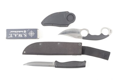 Lot 1125 - Three knives: Cold Steel 'Double Agent' &...
