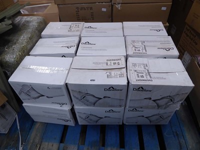 Lot 4251 - 13 boxes of Danelaw ridge and hip rolls with...