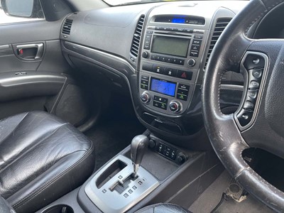 Lot (DL10 KWA) 2010 Hyundai Santa Fe Premium CRDI...