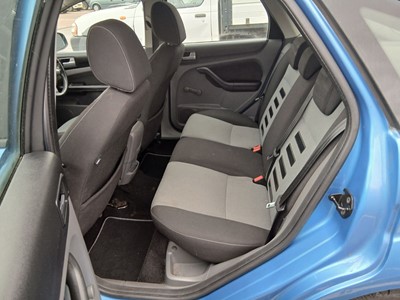 Lot (VO10 AJU) 2010 Ford Focus Zetec TDCI 109...