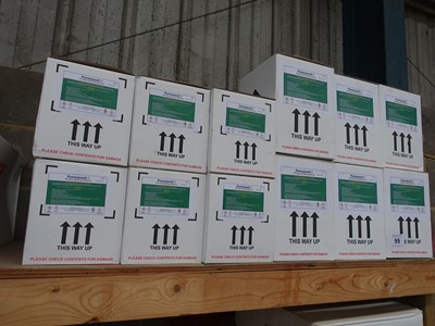 Lot 99 - 12 various size boxes of Permaroof premium...