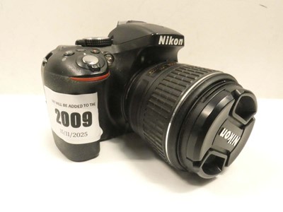 Lot 2009 - Nikon D5300 DSLR camera with 18-55m lens