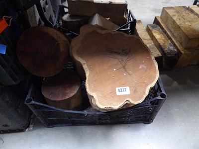 Lot 4272 - 2 crates of yew and holly