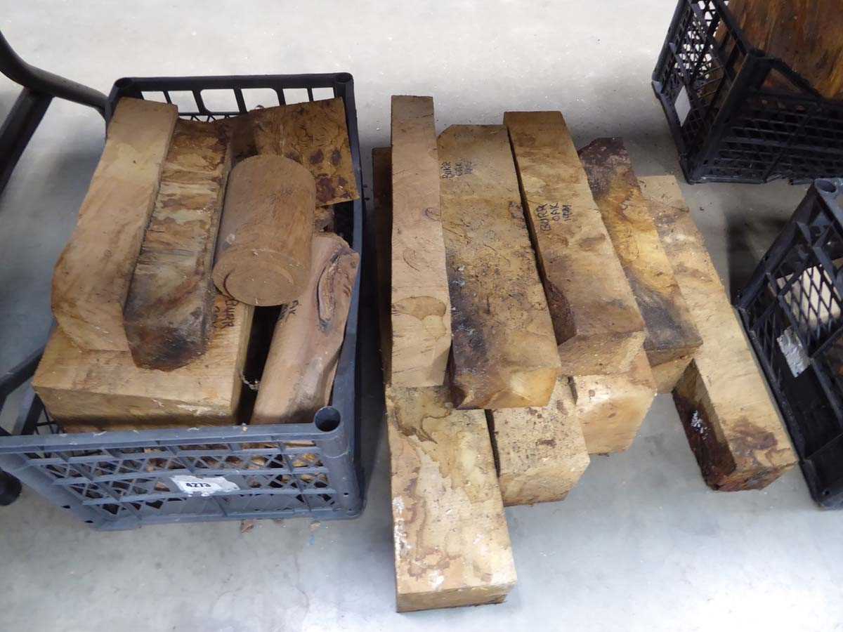 Lot 4273 - Crate and qty of loose pieces of burr oak