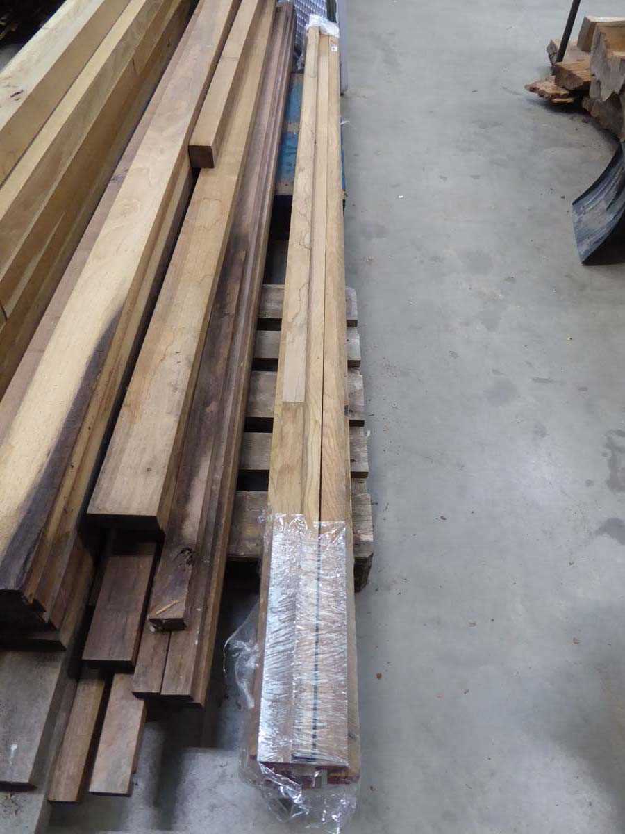 Lot 4289 - Pack of 13 pieces of PAR oak 40mm x 30mm x...