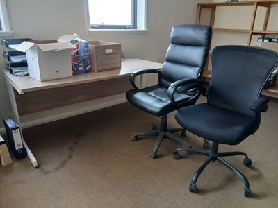 Lot 194 - Furniture an equipment on the first floor...