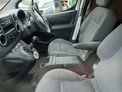 Lot 7 - MF63 WXS - Peugeot Partner 850 S L1 HDI panel...