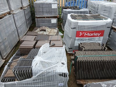 Lot 209 - Three full & five part packs of miscellaneous...