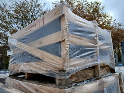 Lot 227 - Pack of 620 Laluz Spanish natural slate 50x25cm