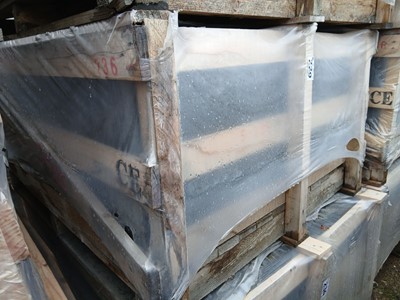 Lot 229 - Pack of 736 Laluz Spanish natural slate 50x25cm