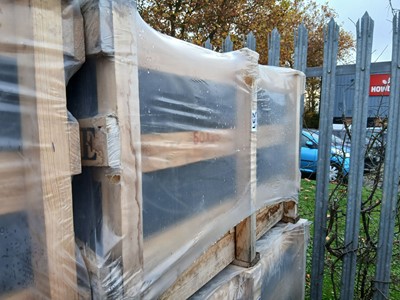 Lot 231 - Pack of 736 Laluz Spanish natural slate 50x25cm