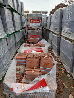 Lot 243 - Eight full packs & two part packs of Marley...