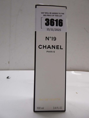 Lot 3616 - Chanel No. 19 eau de toilette 100ml