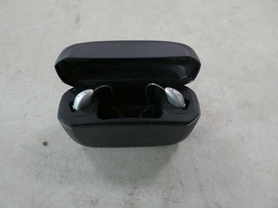 Lot 2141 - Pair of Resound Omnia 9 Rie hearing aids with...