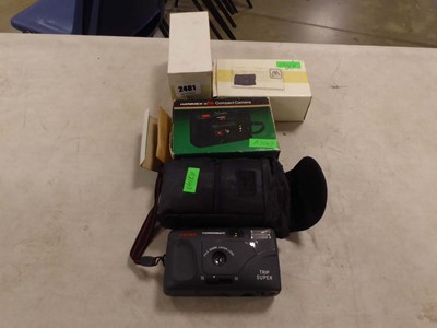 Lot 2169 - Selection of cameras including Canon, Hanimex etc