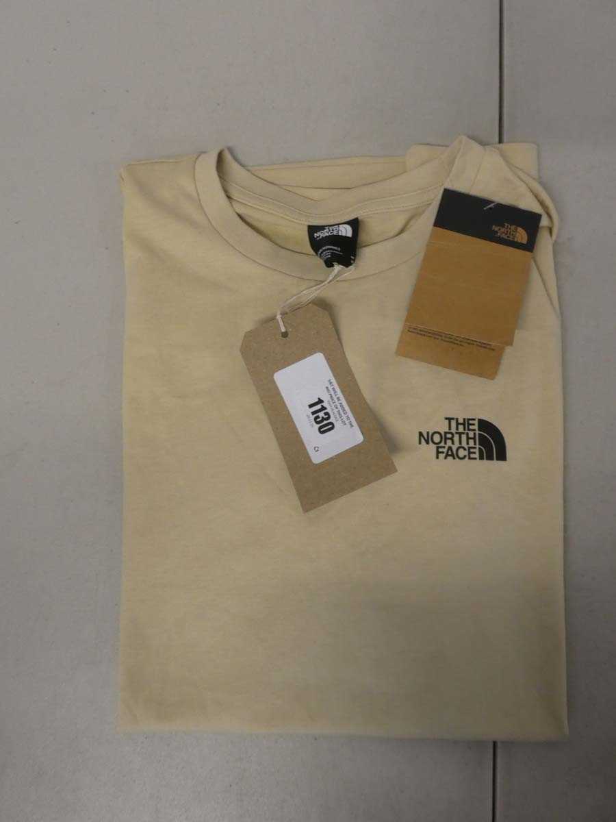 Lot 1130 - The North Face 'simple dome' t-shirt size M