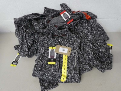 Lot 1149 - Approx. 10 ladies Spyder 1/4 zip fleeces