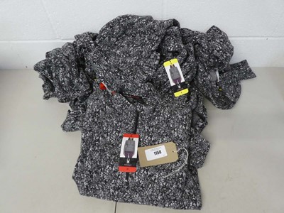 Lot 1150 - Approx. 10 ladies Spyder 1/4 zip fleeces