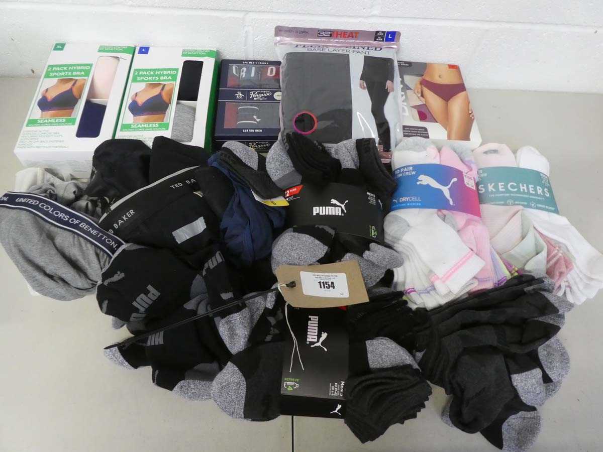 Lot 1154 - Mixed lot of mens and womens underwear, socks,...
