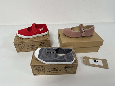 Lot 3838 - 3x Boxed pairs of children's shoes to include...